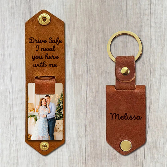 Personalized Engraved PU Leather Keychain Custom Metal Key Chain with Photo